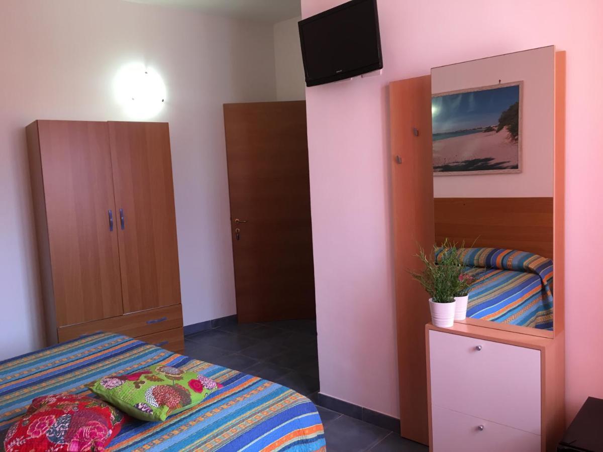 Samarcanda Camere E Appartamenti Порто-Чезарео Экстерьер фото