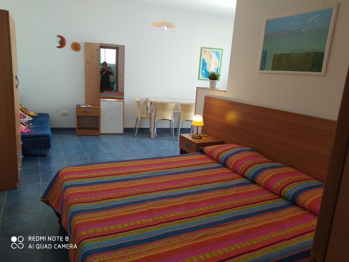 Samarcanda Camere E Appartamenti Порто-Чезарео Экстерьер фото